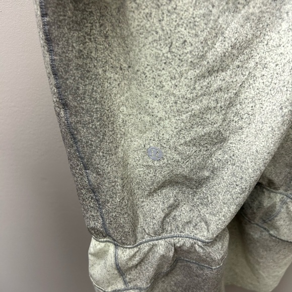 Lululemon Chase Me Onesie- Ocean Spray Fluro Citrus Light Cast/ Cement Grey - Picture 5 of 6